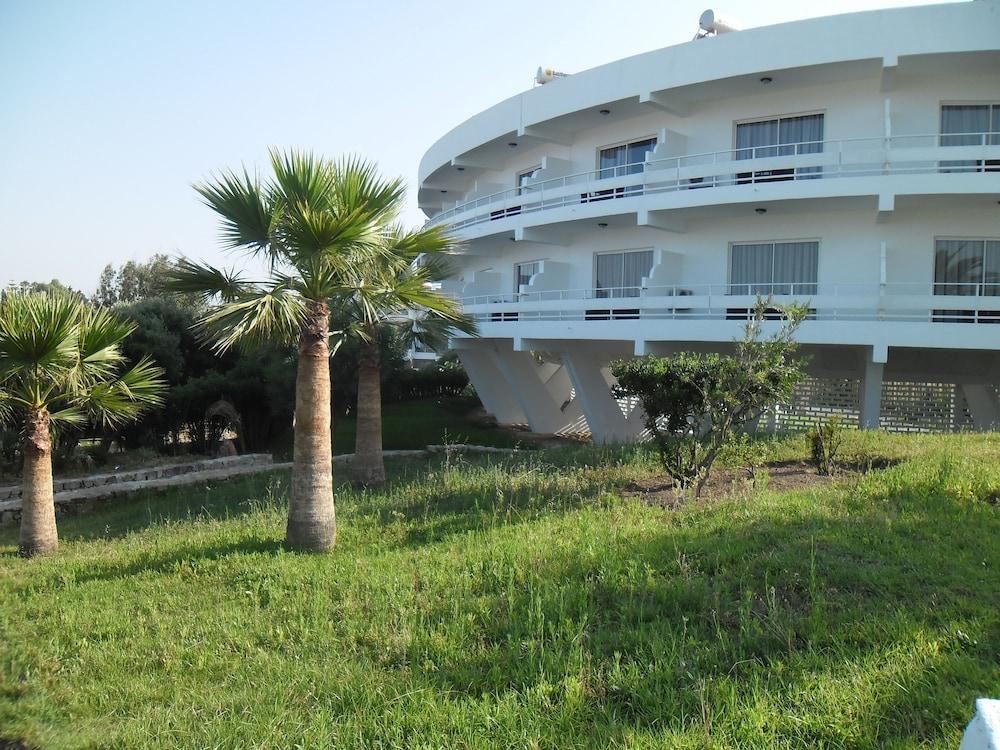 Lyla Confort Restinga Marina Smir Exterior foto